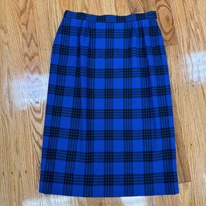 Vintage Pendleton Blue Plaid Virgin Wool Women's Lined Pencil Skirt with Pockets